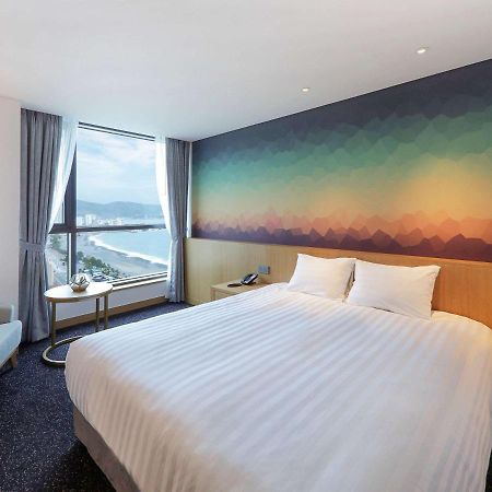 Mercure Ambassador Ulszan Kültér fotó