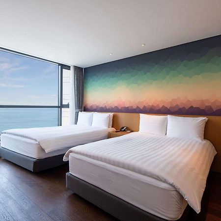 Mercure Ambassador Ulszan Kültér fotó