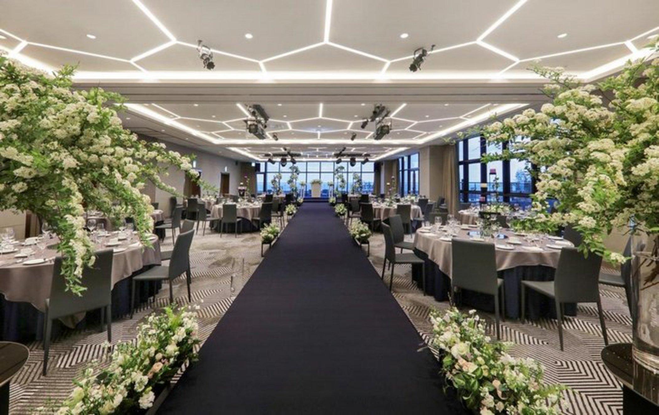 Mercure Ambassador Ulszan Kültér fotó