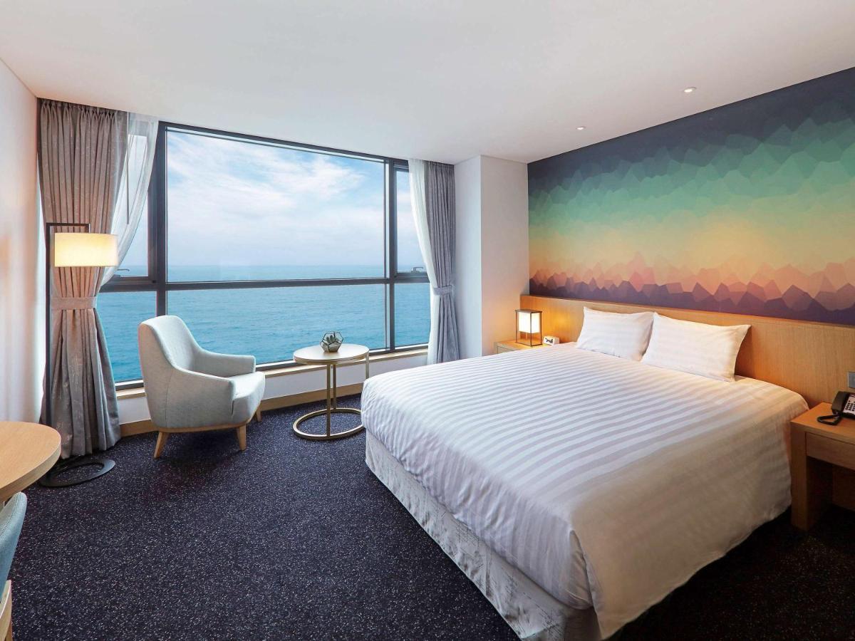 Mercure Ambassador Ulszan Kültér fotó