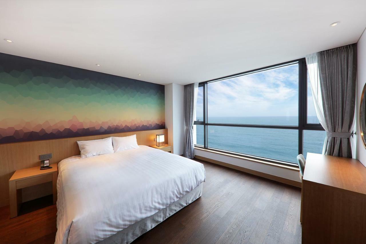 Mercure Ambassador Ulszan Kültér fotó