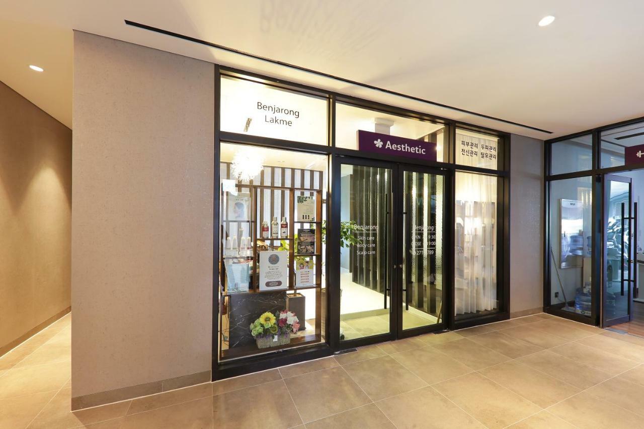Mercure Ambassador Ulszan Kültér fotó